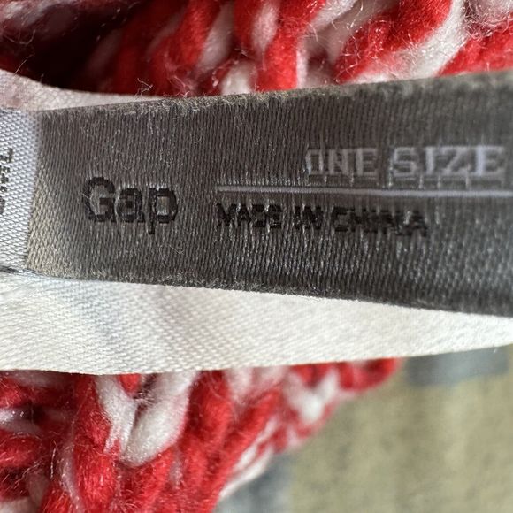 Gap Red & White Fingerless Gloves w/Button Warm Knit Flip Winter Gloves - Picture 8 of 9